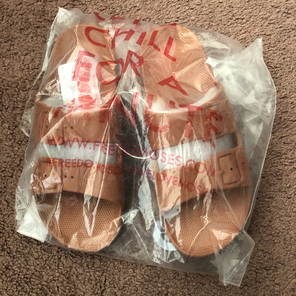 Moses sandals